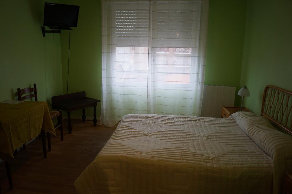 Le Novel Hotell Arcachon Rum bild